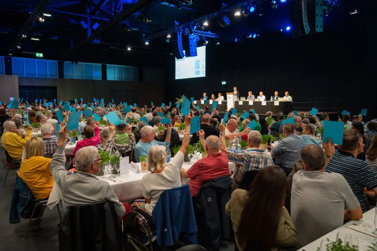 Eventhalle für Generalversammlung der GWG Winterthur