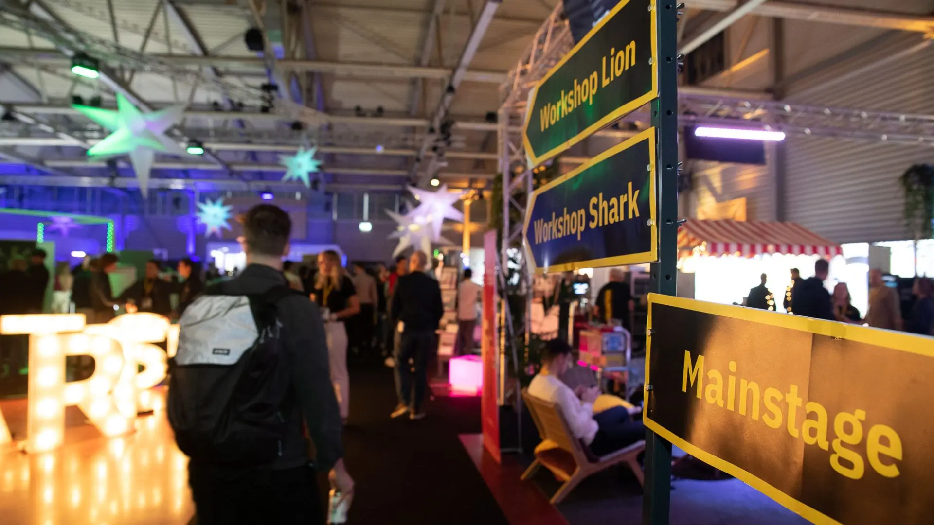 Ausstellerbereich Startup Nights 2023 - Eulachhallen Winterthur