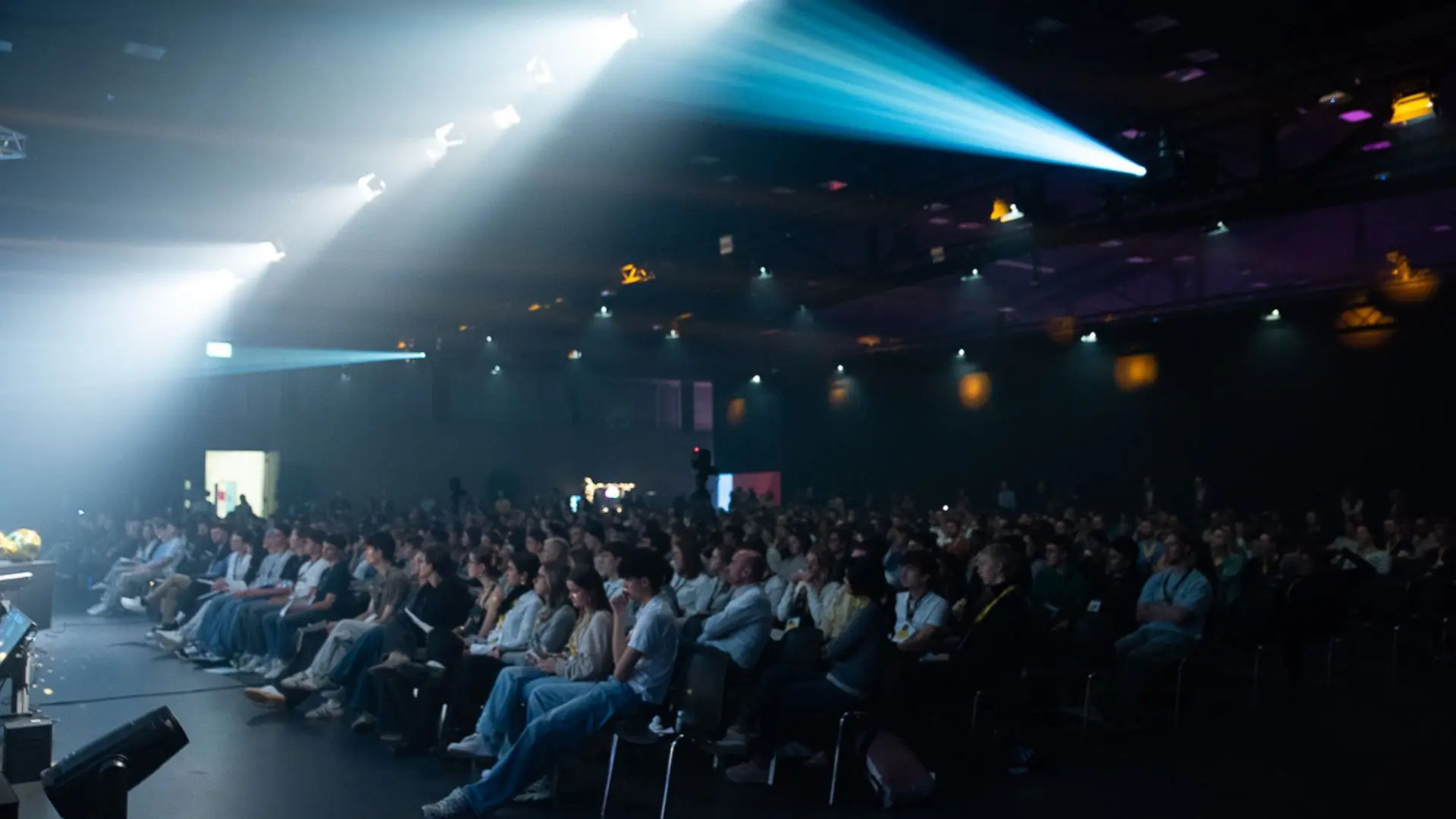 Kongresshalle Winterthur - Startup Nights 2024
